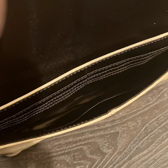 *AUTHENTIC-  Coach Wristlet - Picture 6 of 6